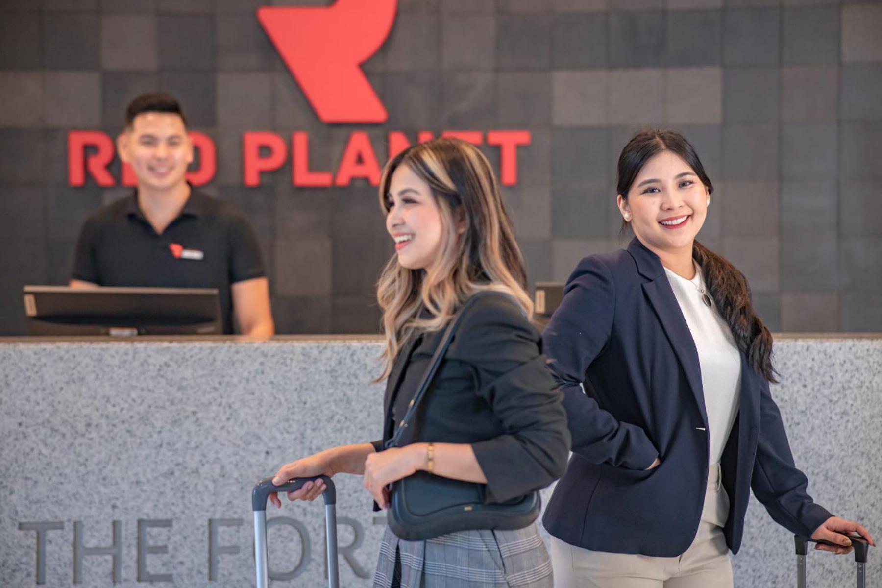 Red Planet Bgc The Fort Taguig Buitenkant foto